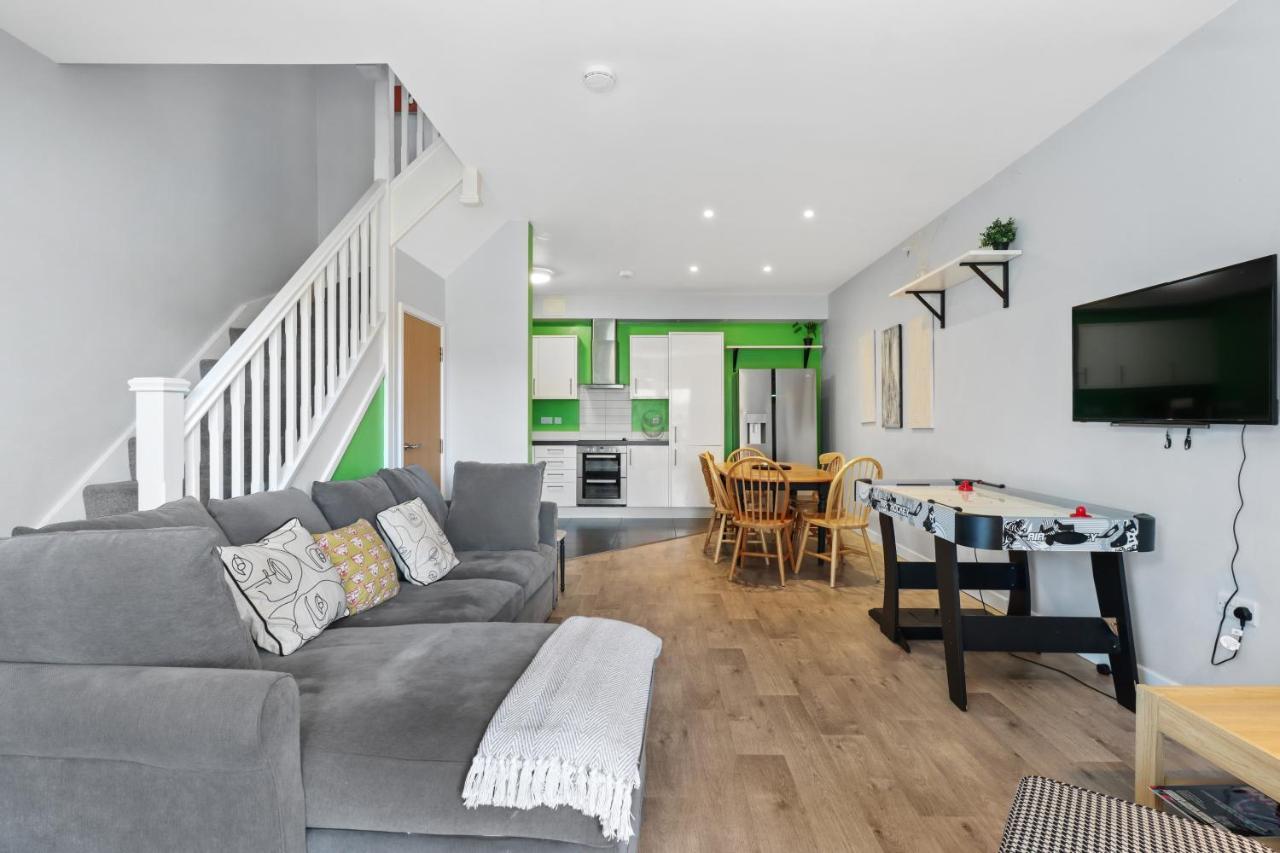 Modern House With Parking Buisness And Leisure Villa Brighton Екстериор снимка